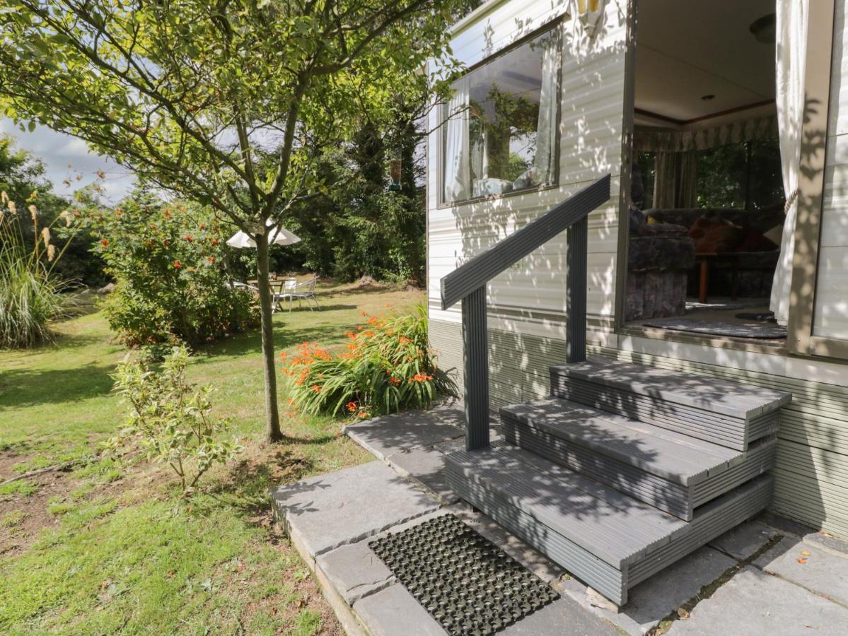 Fron Dderw Caravan Holyhead Ngoại thất bức ảnh