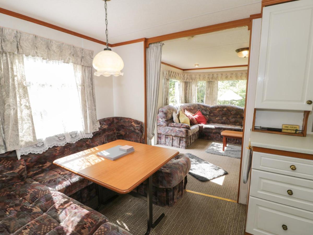Fron Dderw Caravan Holyhead Ngoại thất bức ảnh