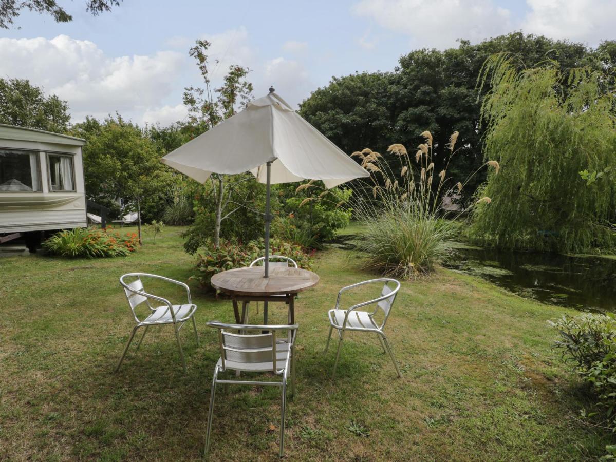 Fron Dderw Caravan Holyhead Ngoại thất bức ảnh