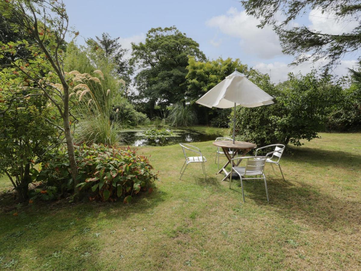 Fron Dderw Caravan Holyhead Ngoại thất bức ảnh