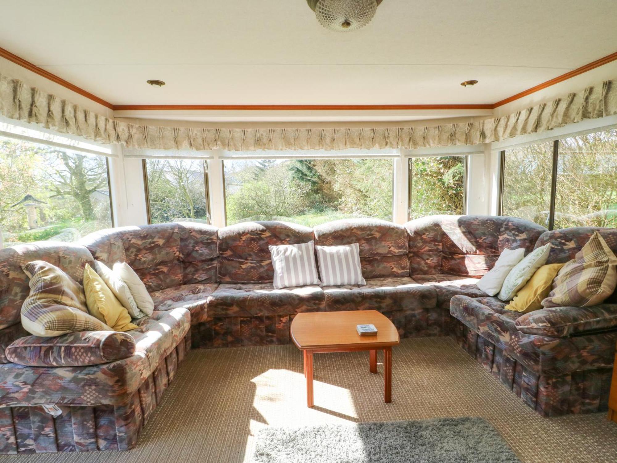 Fron Dderw Caravan Holyhead Ngoại thất bức ảnh