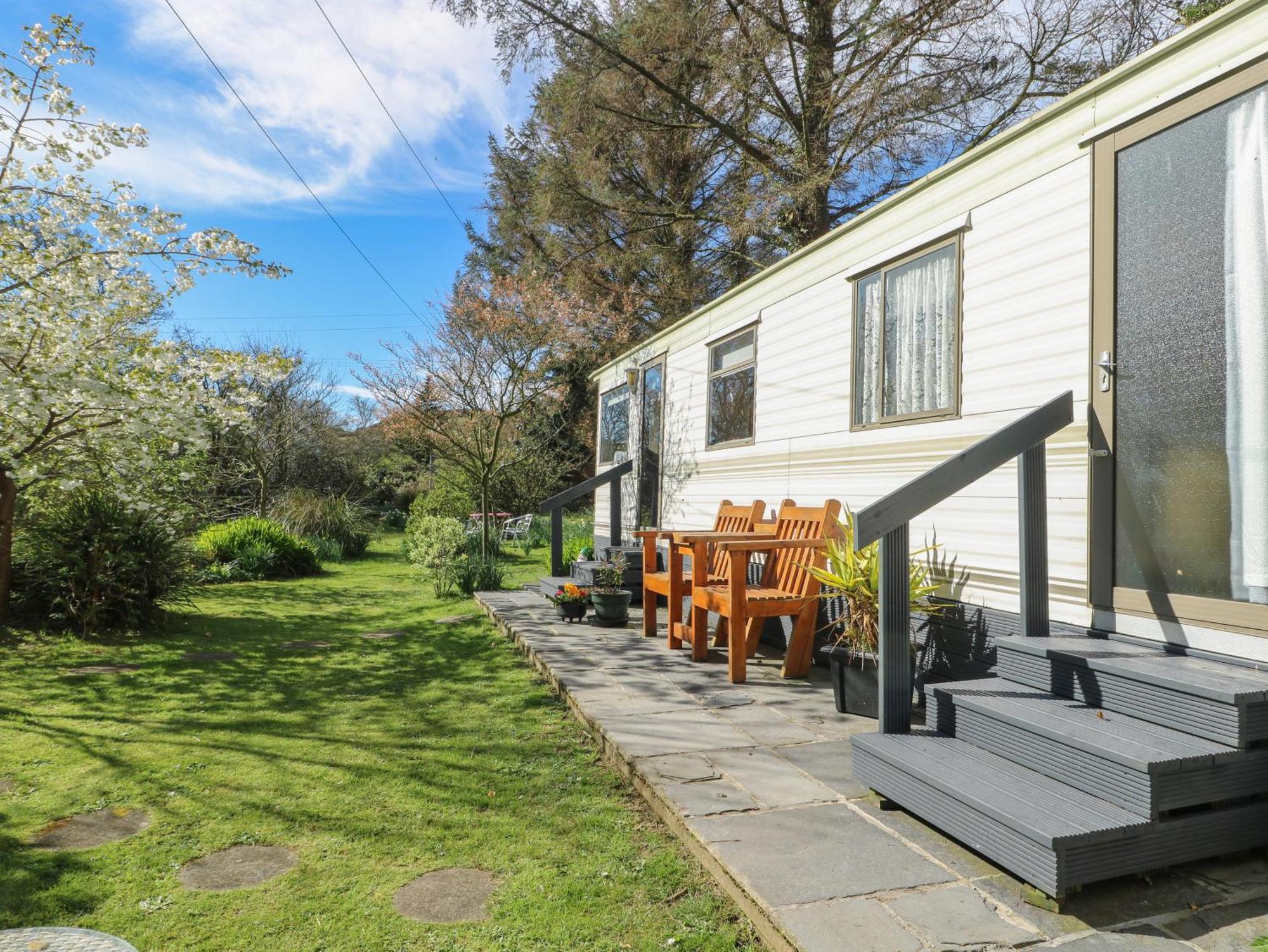 Fron Dderw Caravan Holyhead Ngoại thất bức ảnh